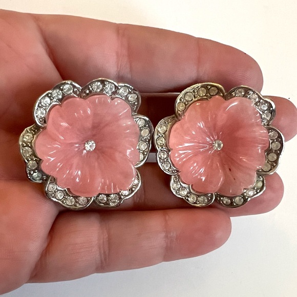 KJL Kenneth Jay Lane Avon Pink Perfect Pansy Clip on Earrings Rhinestone Vtg - Picture 2 of 8